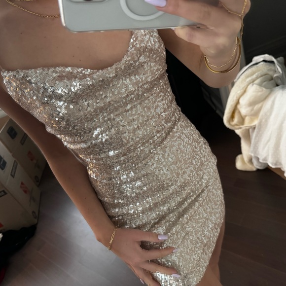 Sparkly party dress with cross back - Picture 3 of 4